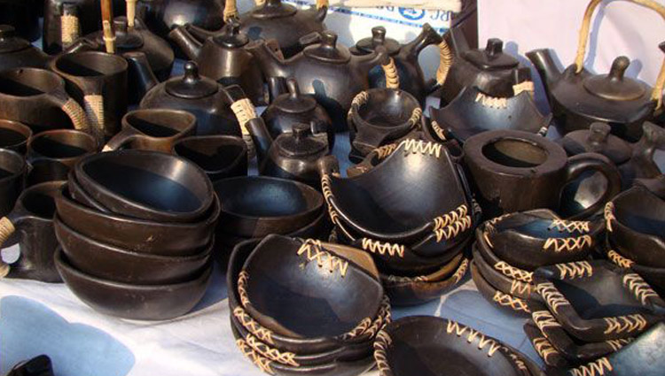 Nungpi Pottery 