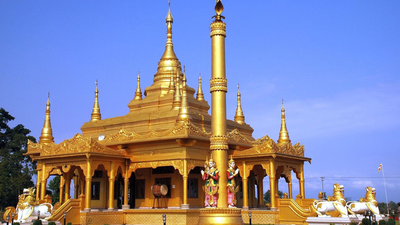 Golden pagoda, Namsai