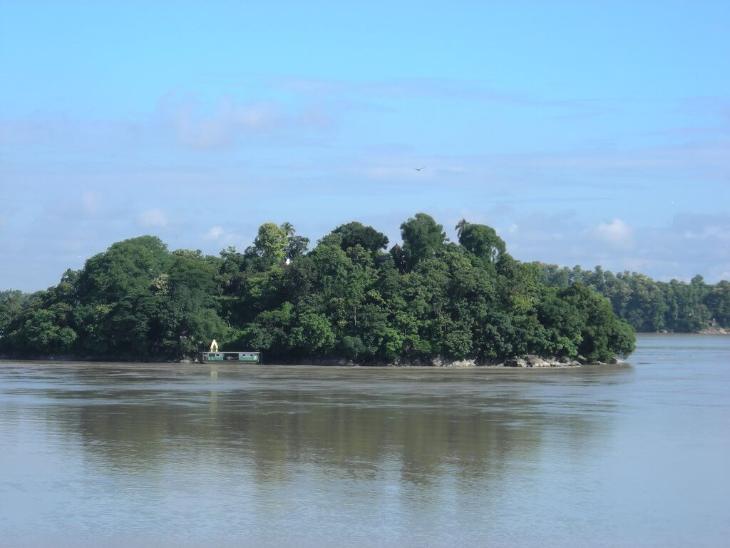 Umananda islnad, Guwahati tourist attraction