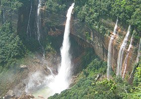Nohkalikai Waterfalls cherrapunji, Cherrapunjee Travel Guide