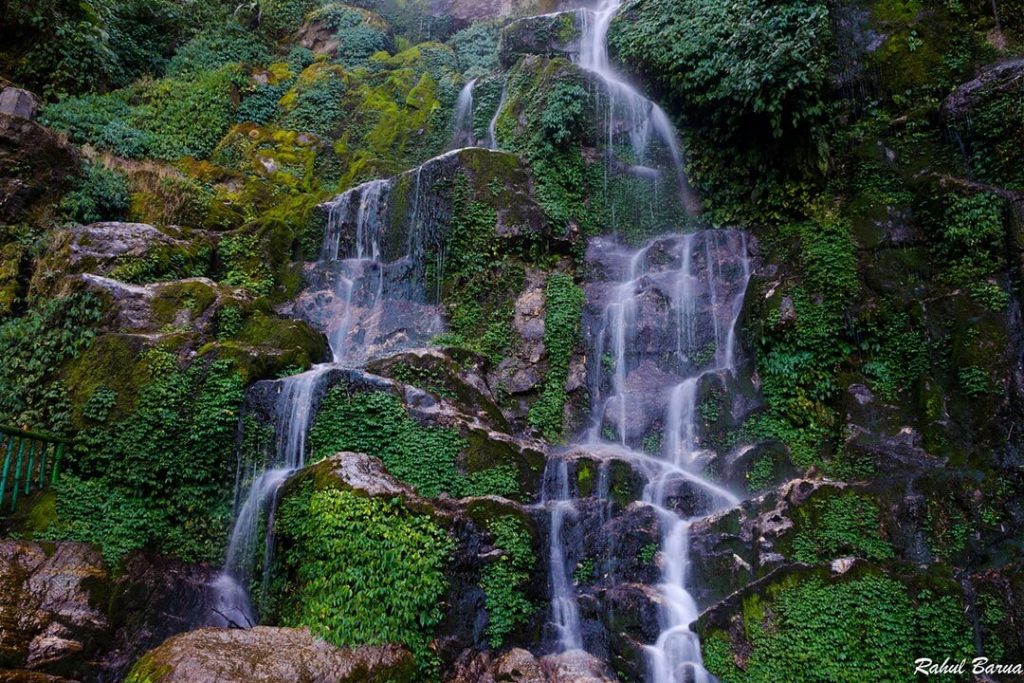 Banjhakri Water Falls | must visit places in gangtok