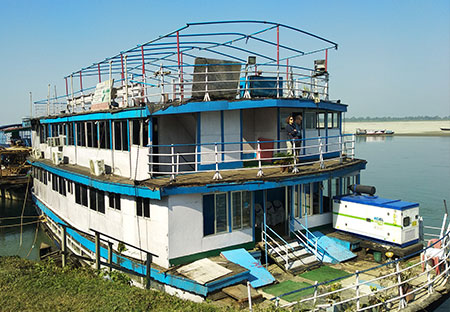 House Boat at Dibru-Saikhowa | Dibrusaikhowa Travel guide